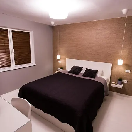 Apartment The Retreat